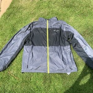 Columbia Polyester Coat size-XL